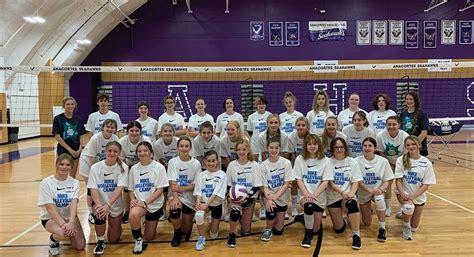 Nike Volleyball Camp At Anacortes High School