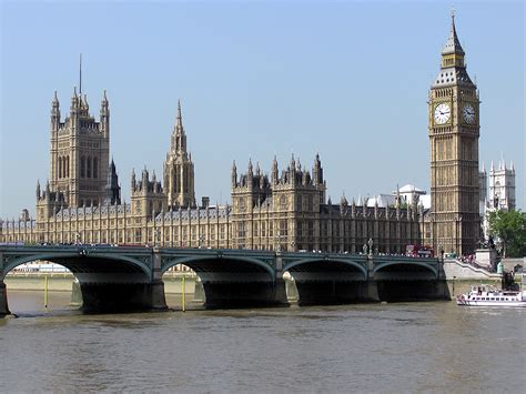 File:Houses.of.parliament.overall.arp.jpg - Wikimedia Commons
