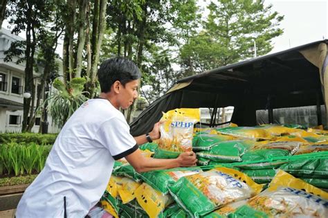 Bulog Jabar Jamin Stok Beras Cukup Hingga Ramadan Dan Idulfitri