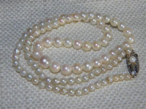 Vintage Cultured Pearls Necklace Silver Clasp Pearl Set Etsy