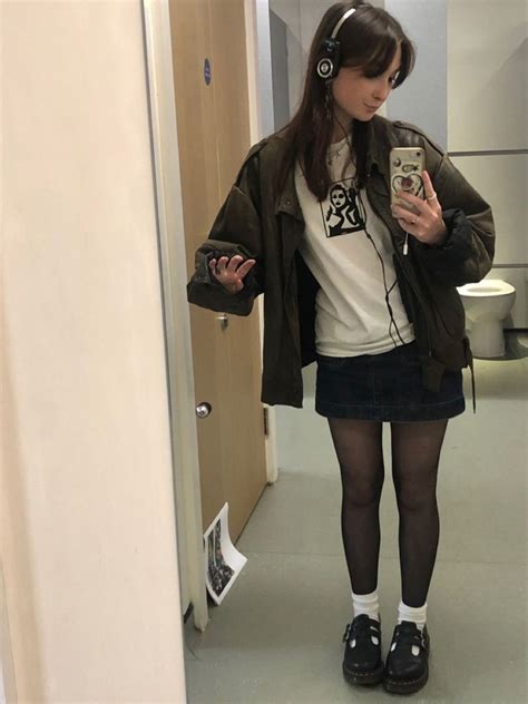 downtown girl aesthetic outfit inspo in 2022 outfit inspo downtown outfits fashion inspo outfits