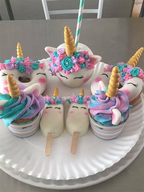 In this video, you will learn how to draw and color a cute unicorn cake step by step :) if you want to see more of my videos , click here : Unicorn Cakes: Draw So Cute Unicorn Cake