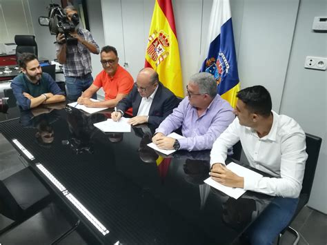 Ccoo Csif Y Ugt Y Gobierno De Canarias Firmán El Ii Acuerdo De Mejora