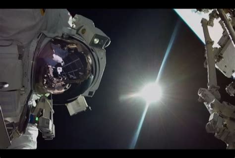 Space Beyond Il Film Sulla Missione Spaziale Di Luca Parmitano