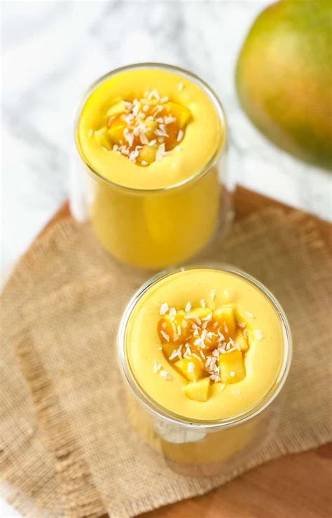 Eggless Mango Mousse Without Gelatin The Yummy Bowl
