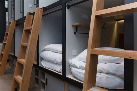 Pin By Code Hostel Edinburgh On Pods 20 Pod Bed Home Decor Bed
