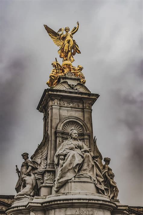 The Queen Victoria Memorial Buckingham Palace England Palace Sky