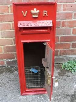 2 x access keys unique to your box. Chiltern Antiques: restoring old post boxes to their ...