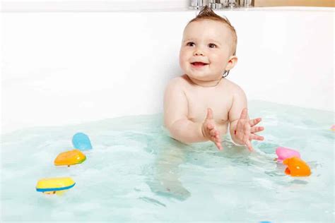 How To Make Your Baby Bath Time A Happy One Parentsneed