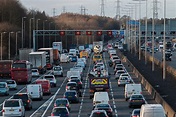 Traffic jams cost UK economy £6.9bn in 2019