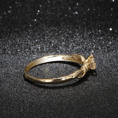 The chinese believe that a woman is in charge of the household, so her ring should be on her right hand. Popular Ring Design: 25 Lovely Finger Rings Gold