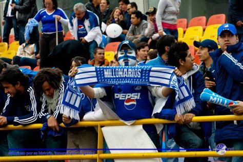 Before heading towards the stadium to hang out at el palacio del colesterol. Millonarios, Mucho más que un club de fútbol