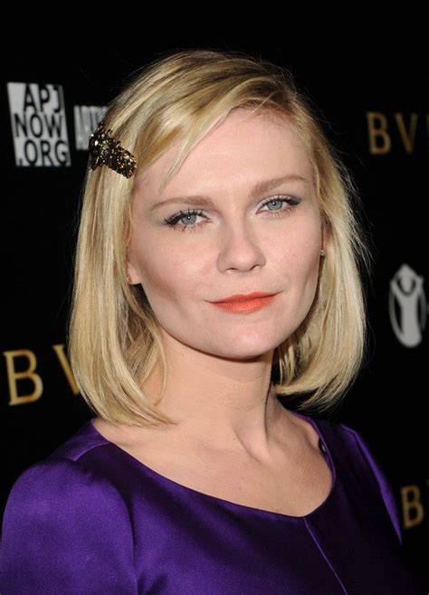 Chic Hair Jewellery To Dress Up Your Festive Hairstyle Kirsten Dunst