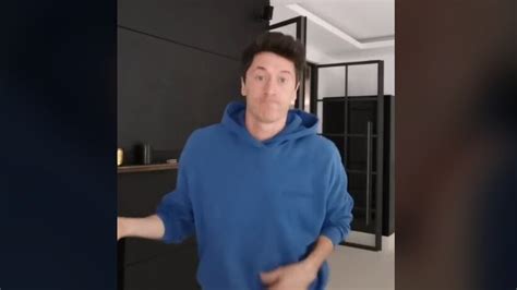 robert lewandowski tańczy na tiktoku nowe wideo nagranie sport radio zet