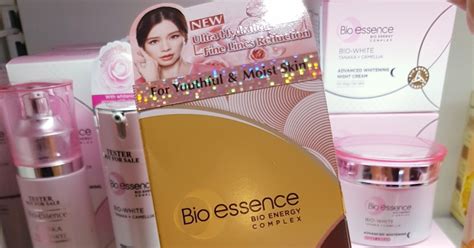 Jamu ianya seperti fake perfume, namun ianya. Review : Bio-Essence 24K Bio-Gold Rose Gold Water. - Eiza ...