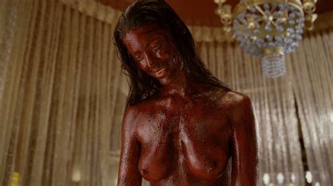 Jessica Clark Desnuda En True Blood Sangre Fresca
