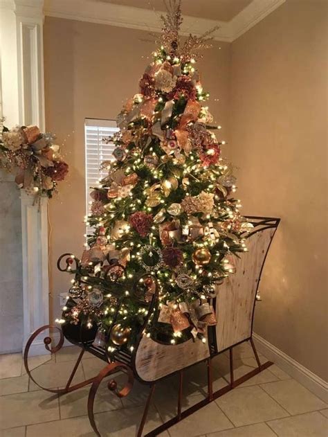30 Inspiring Christmas Tree Decorations For Living Room Country