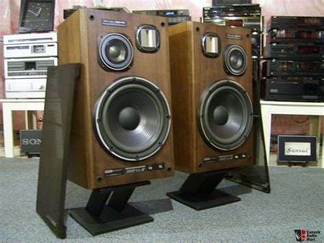 Structural Space Wooden Speaker Stands In Excellent Shape For Pioneer