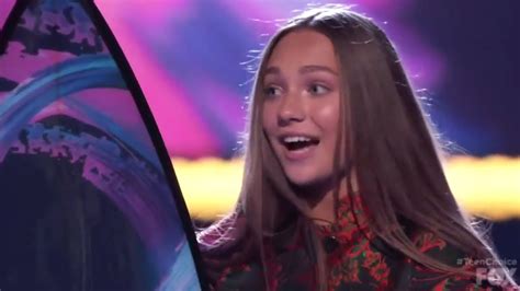Maddie Ziegler Wins Choice Dancer At The Teen Choice Awards 2017 Youtube