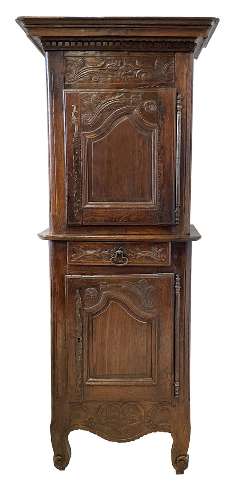 18th Century French Oak Cupboard The Projecting Cornice Over Floral Carved Frieze Enclosed By
