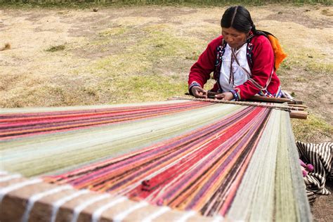 Cuscos Center For Traditional Peruvian Textiles The Kindcraft