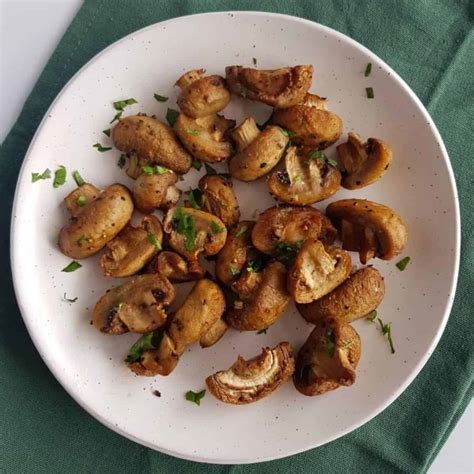 Air Fryer Mushrooms {10 Minute Recipe!} | Hint of Healthy