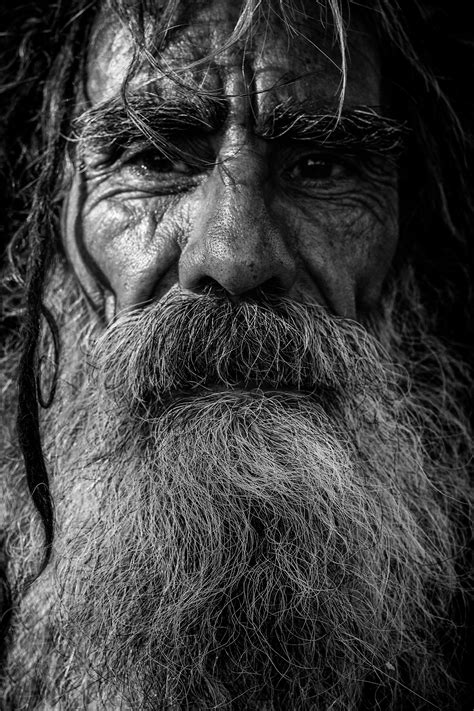 Kostenlose foto Person Schwarz und weiß Haar Porträt Dunkelheit schwarz einfarbig Bart