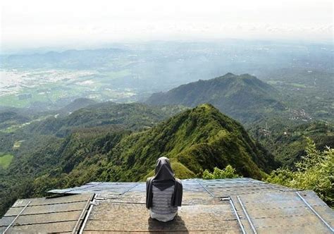 Blog Tempat Wisata Terkenal Dengan Keindahannya Wisata Yang Wajib Anda Kunjungi Ketika Anda Ke