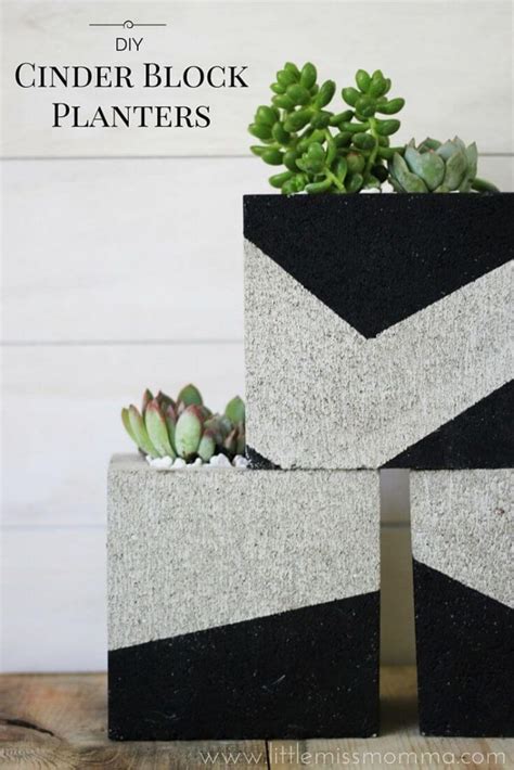 28 Best Ways To Use Cinder Blocks Ideas And Designs For 2022