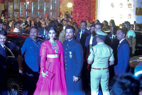 Anil Kapoor Sonam Kapoor At Isha Ambani And Anand Piramals Wedding On