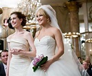 Anne Hathaway e Kate Hudson in un'immagine del film Bride Wars - La mia ...