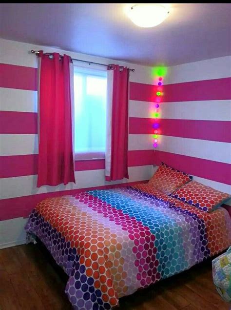 Best Pink And White Striped Bedroom Walls With Diy Home Decorating Ideas