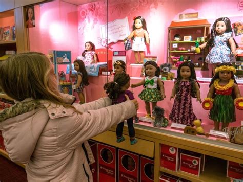 Inside Olivia Rodrigos Visit To The American Girl Doll Store Vlrengbr