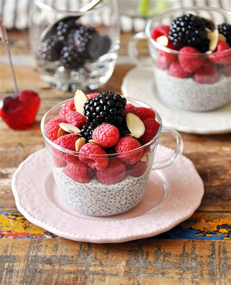 And yet, they taste like everything decadent and delicious and. Recipe No Cook Dessert: Berries & Coconut Chia Seeds Pudding with Maple Syrup {Vegan Friendly ...