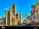 Iglesia de San Nicolás y Catedral de San Bavo, Gante, Flandes, Bélgica ...