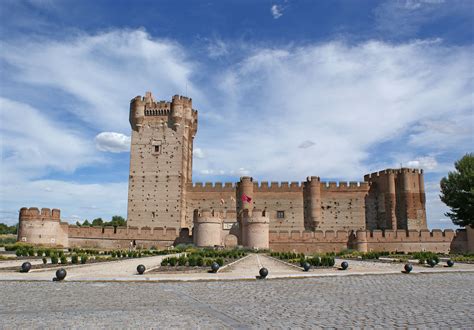 Visit Castile And León Holidays In Castile And León Ambition Earth