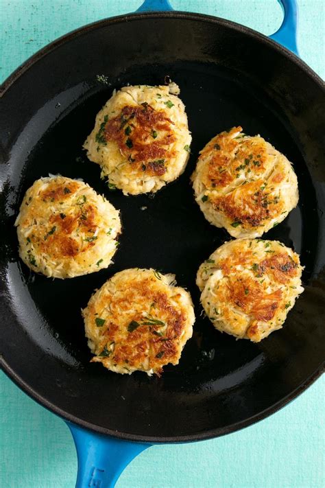 Serve with coarse mustard on the plate or your favorite mustard sauce. 12 Best Crab Cake Recipes - How To Make Easy Crab Cakes ...