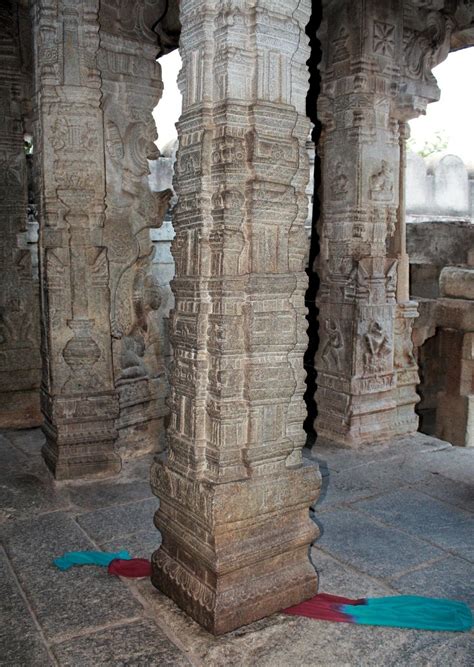 Ixiamazing The Floating Pillar Of The Veerabhadra Temple In Lepakshi