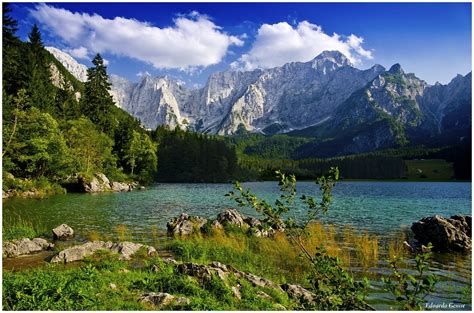 Lago Di Fusine Lago Bei Posti Paesaggi