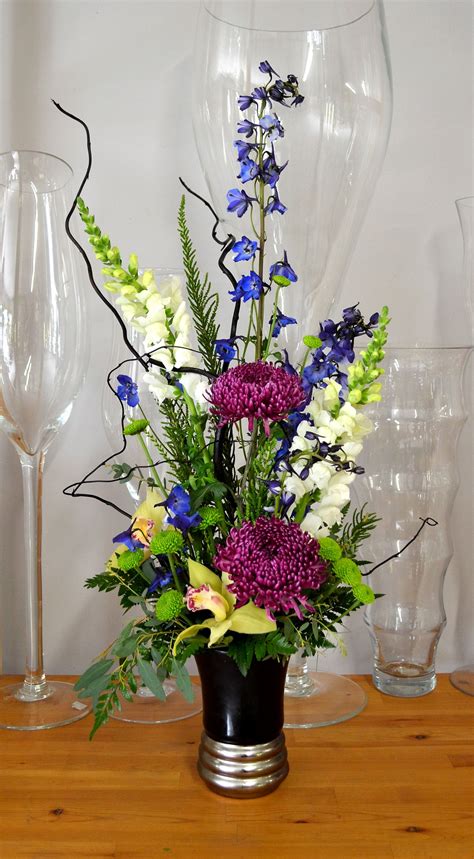 Small Colourful Tribute In Ceramic Vase Arrangements Flower