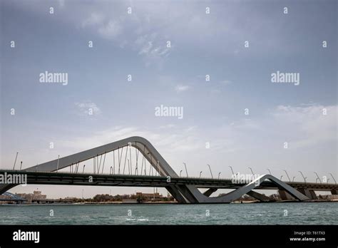 Sheikh Zayed Bridge In Abu Dhabi Uae Stock Photo Alamy