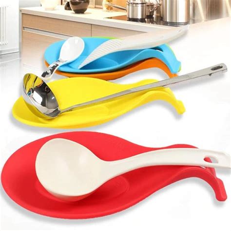 1pcs Silicone Spoon Rest Heat Resistant Utensil Holder Cooking Tool