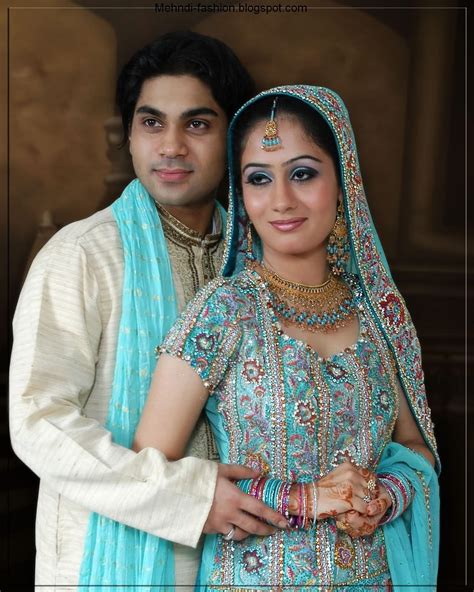 Latest Pakistani Indians And Arabic Mehndi Design Jewelry And Dresses