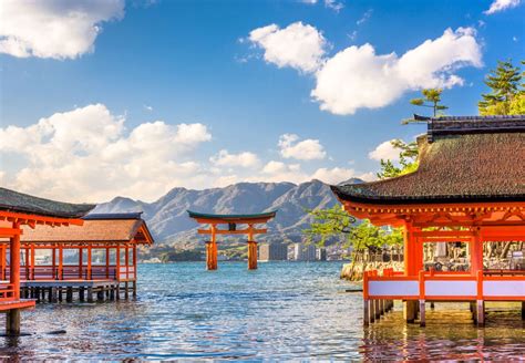 The 10 Best Tourist Attractions In Japan Cuddlynest