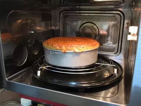 How to bake a cake using oven. How to bake a cake in a microwave oven - Quora