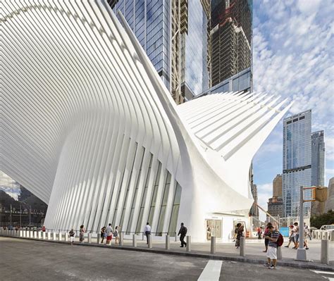 Santiago Calatravas Sculptural Oculus Wtc In New York Photographed By
