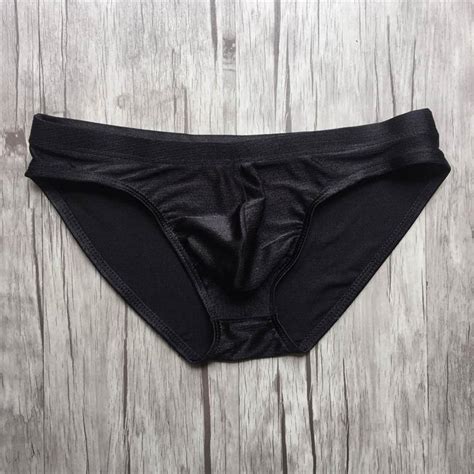 2018 Underwear Men Breifs Sexy Fashion Man Panties Nylon Seamless Bulge Pouch Briefs Underwear