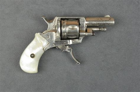 Antique Diminutive Belgian Folding Trigger Revolver 55mm Cal 1 12