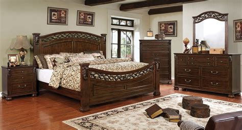 The classic hardwood poster bed has graced homes for years and has long been a favorite in traditional master suites. Brown Cherry Cal.King Size Bedroom 4pc Set | Hot Sectionals