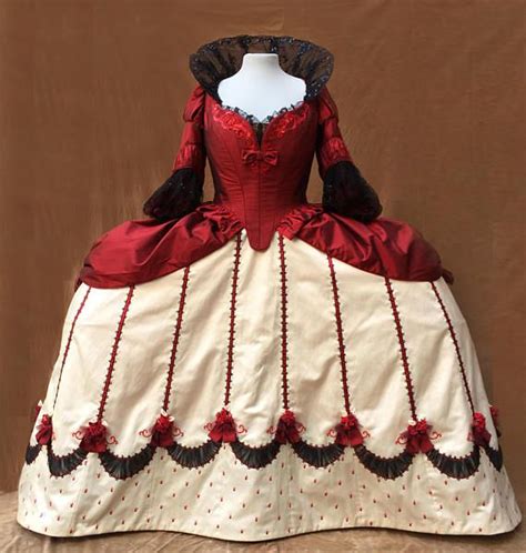 1700s Costume Venetian Courtesan Clothes And Things Nel 2019